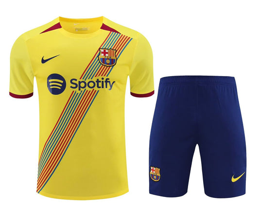 TRAINING FC BARCELONE 2023-2024